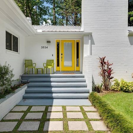 فيلا Uf Sunshine House - Patio & Bbq - Chef Kitchen - Ev Car Station - Upscale Neighborhood! غينزفيل، فلوريدا المظهر الخارجي الصورة
